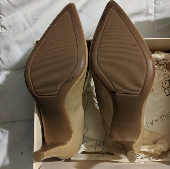 BCBG camel stilettos heels - Picture 7 of 8